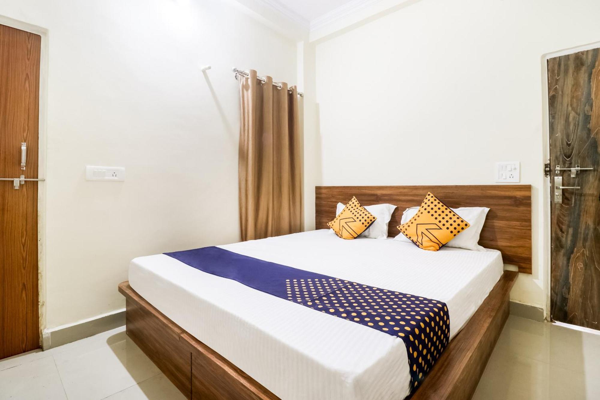 Oyo 40073 Yash Homestay Samarda Kaliāsot Exteriér fotografie