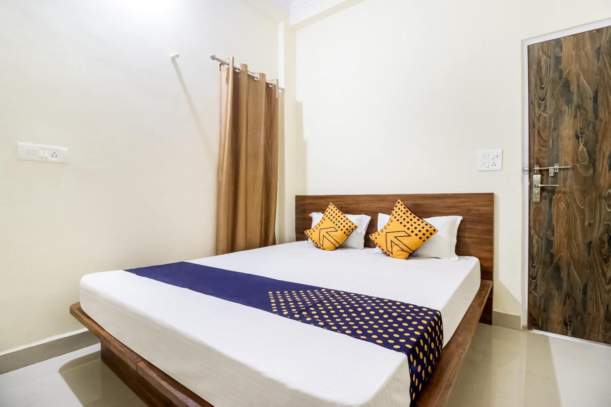 Oyo 40073 Yash Homestay Samarda Kaliāsot Exteriér fotografie